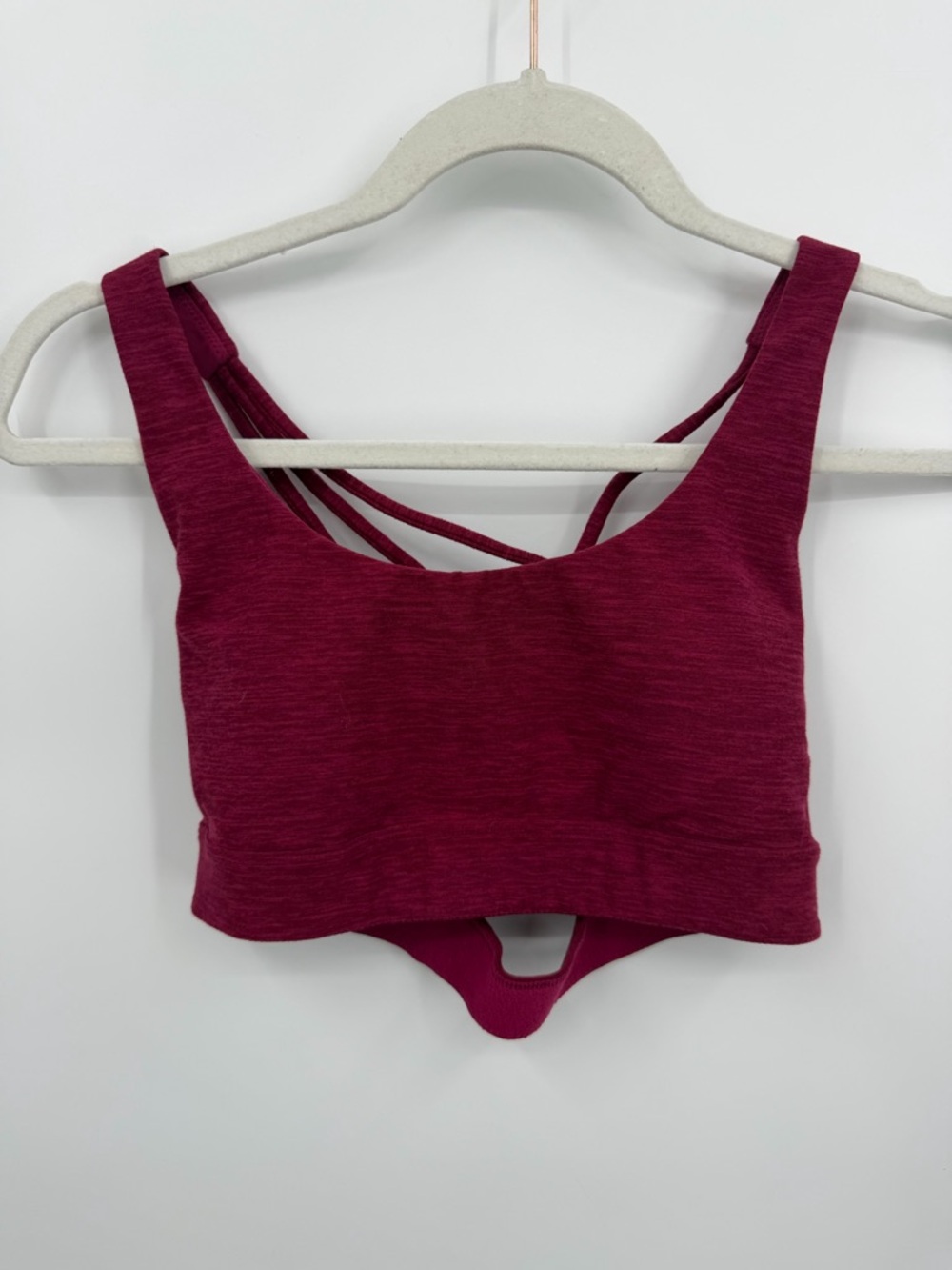 Victoria’s Secret on point Strappy Back Sport Bra pink‎ sz S